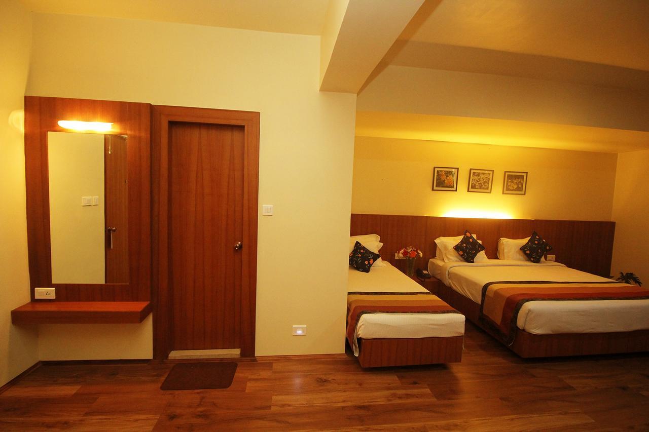 Hotel Tarayana Grand Gangtok Kültér fotó